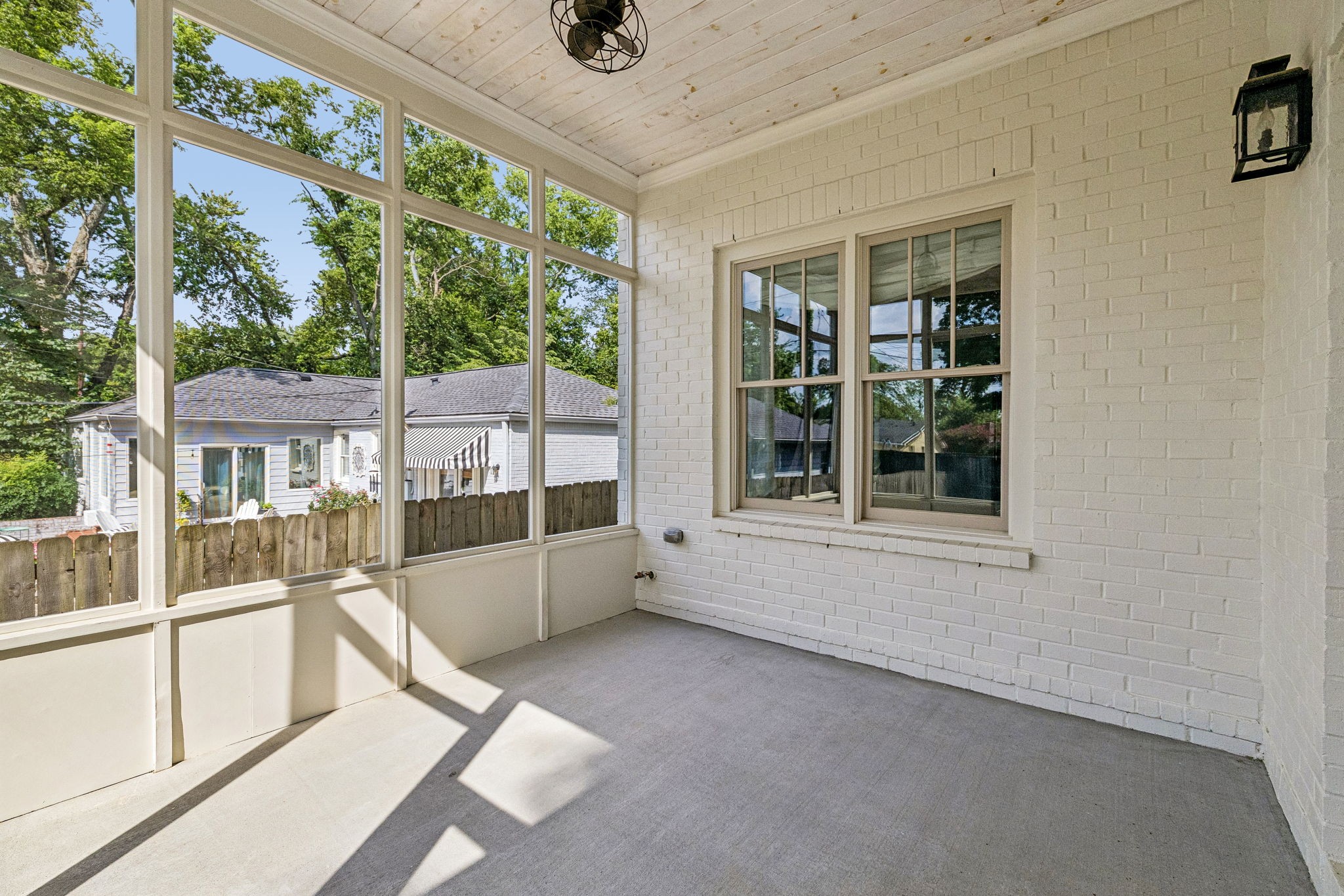 124B Lincoln Ct