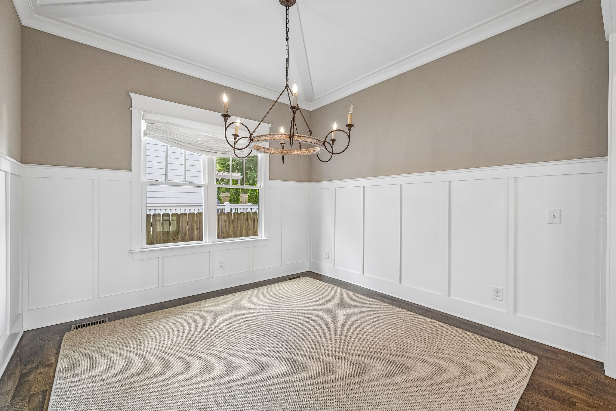 124B Lincoln Ct