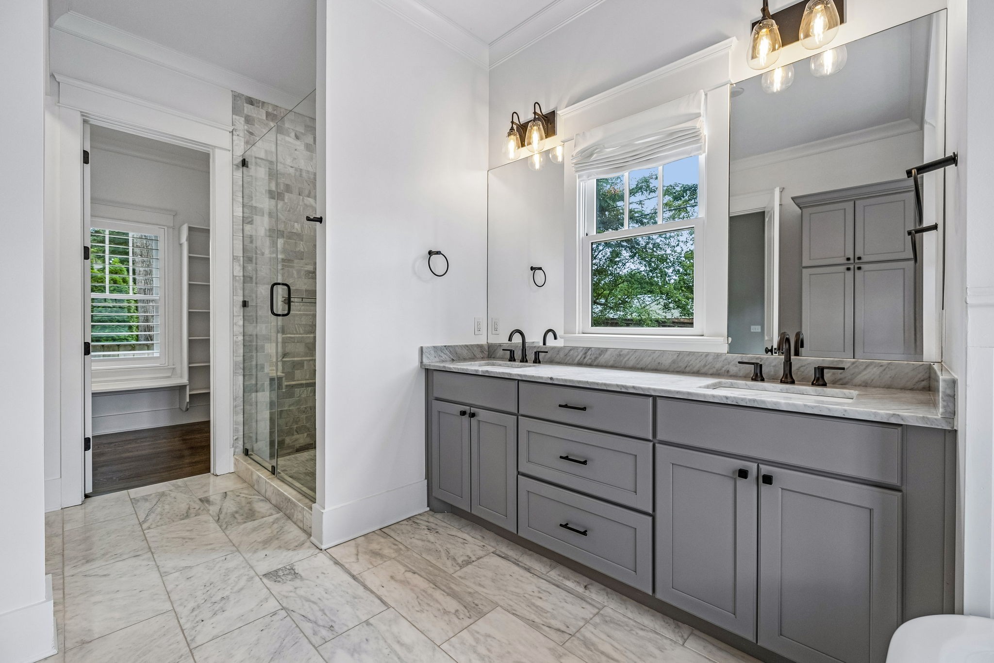 124B Lincoln Ct