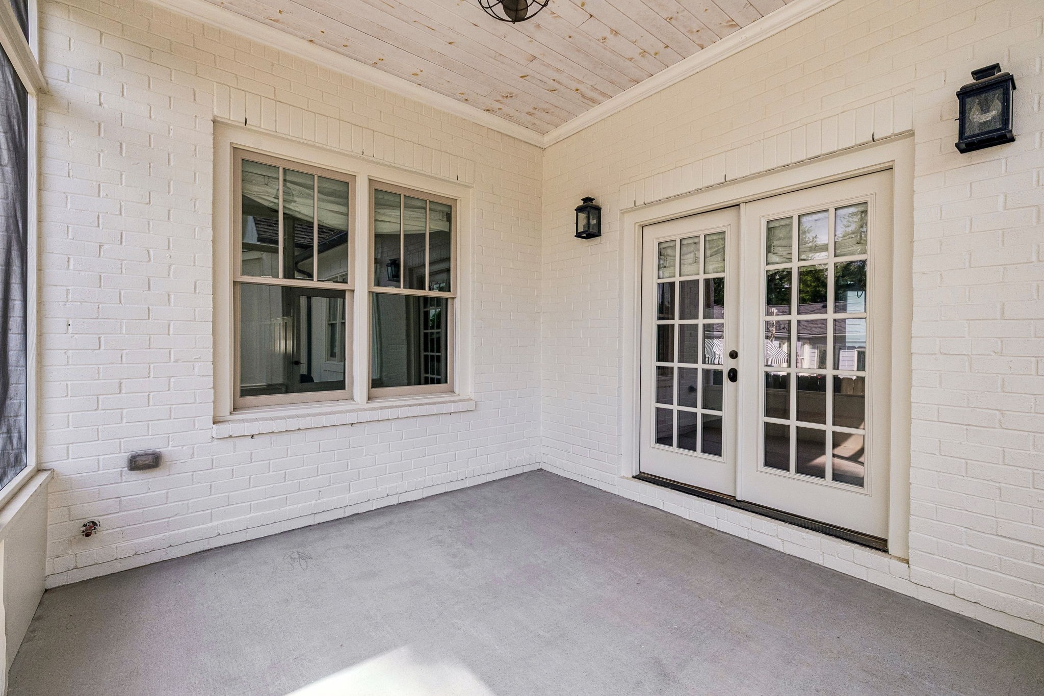 124B Lincoln Ct