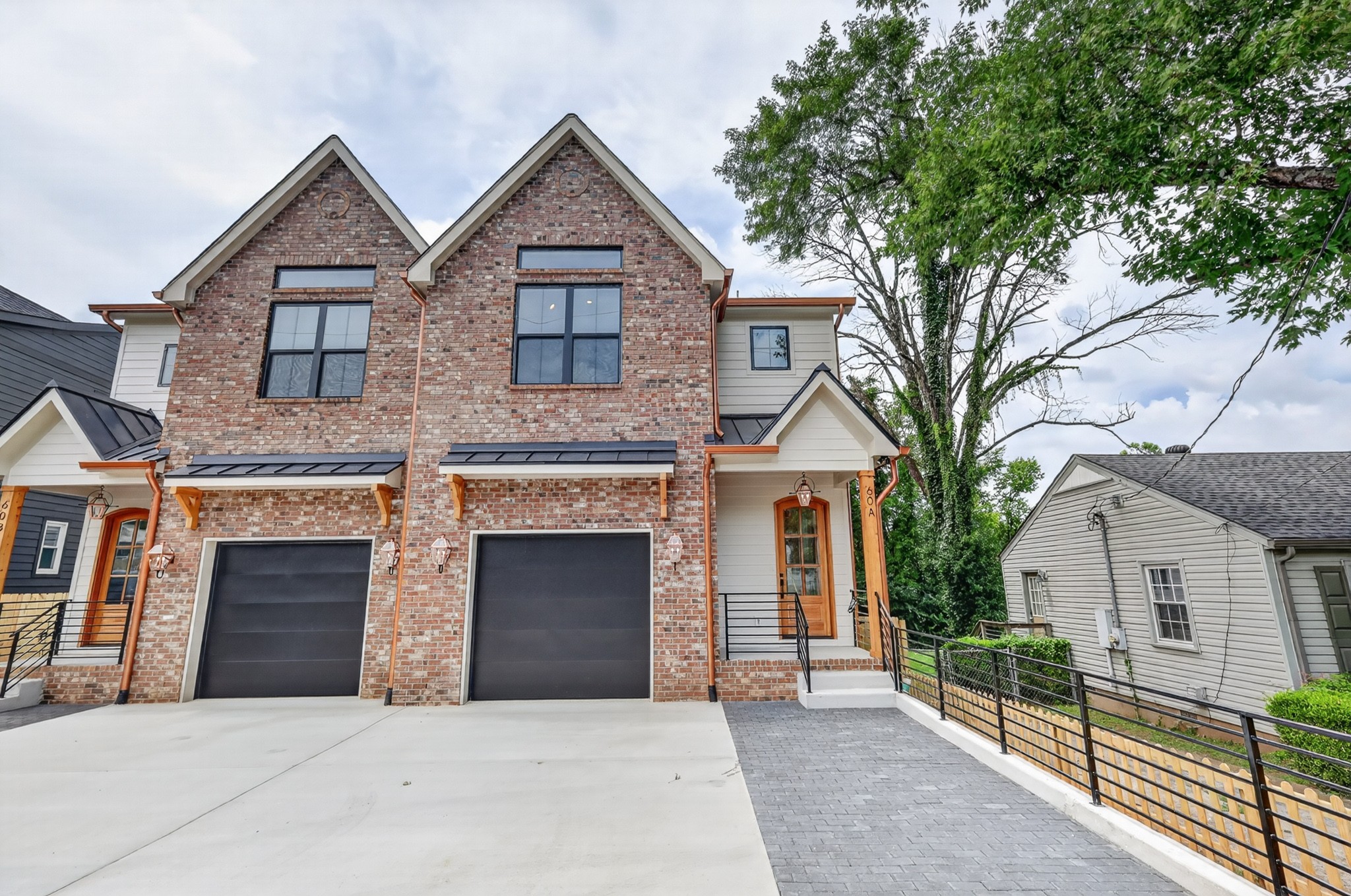 60A Creighton Ave