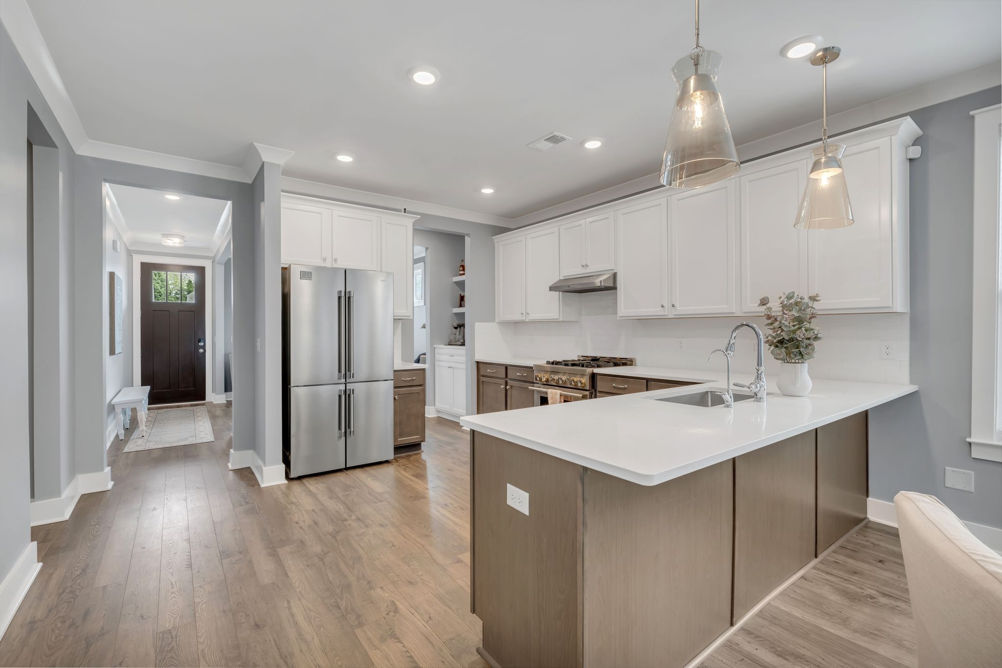 262 Cornice Dr