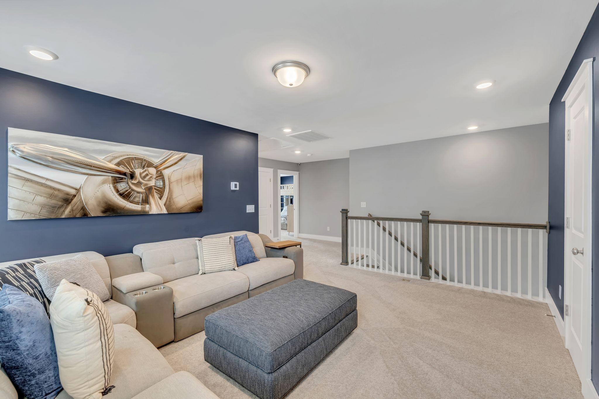 262 Cornice Dr