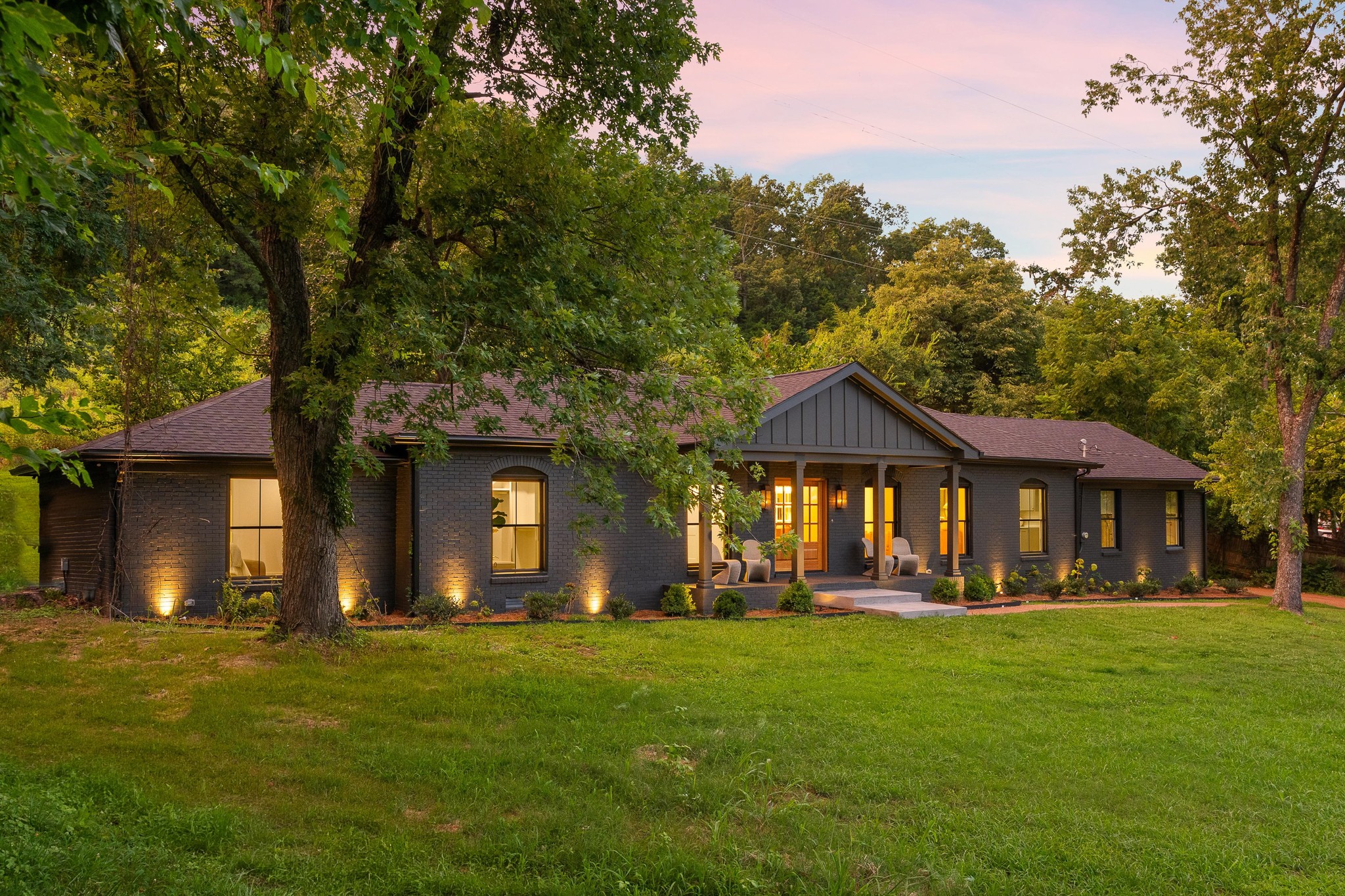 836 Forest Hills Dr