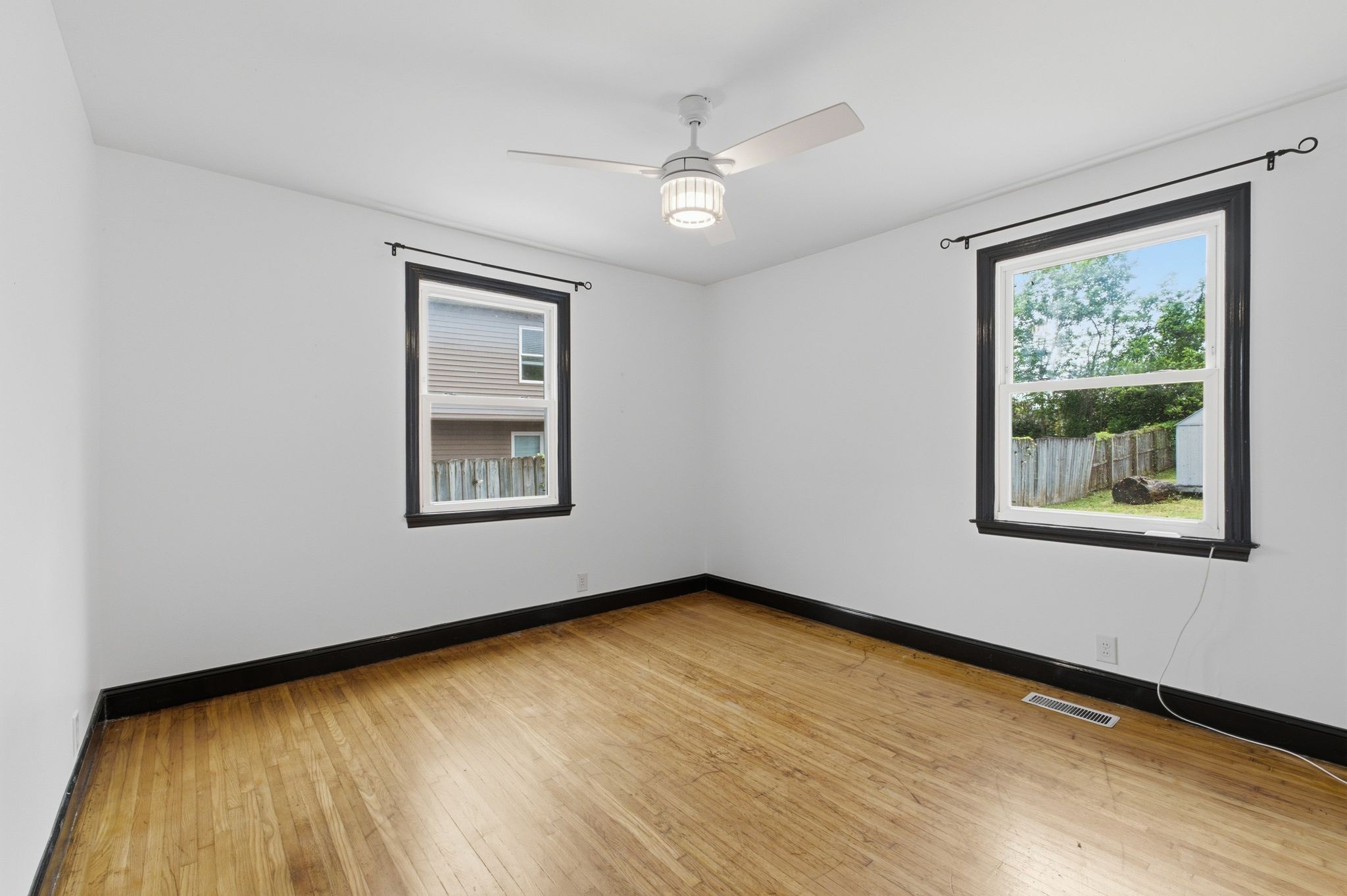 952 Colfax Drive