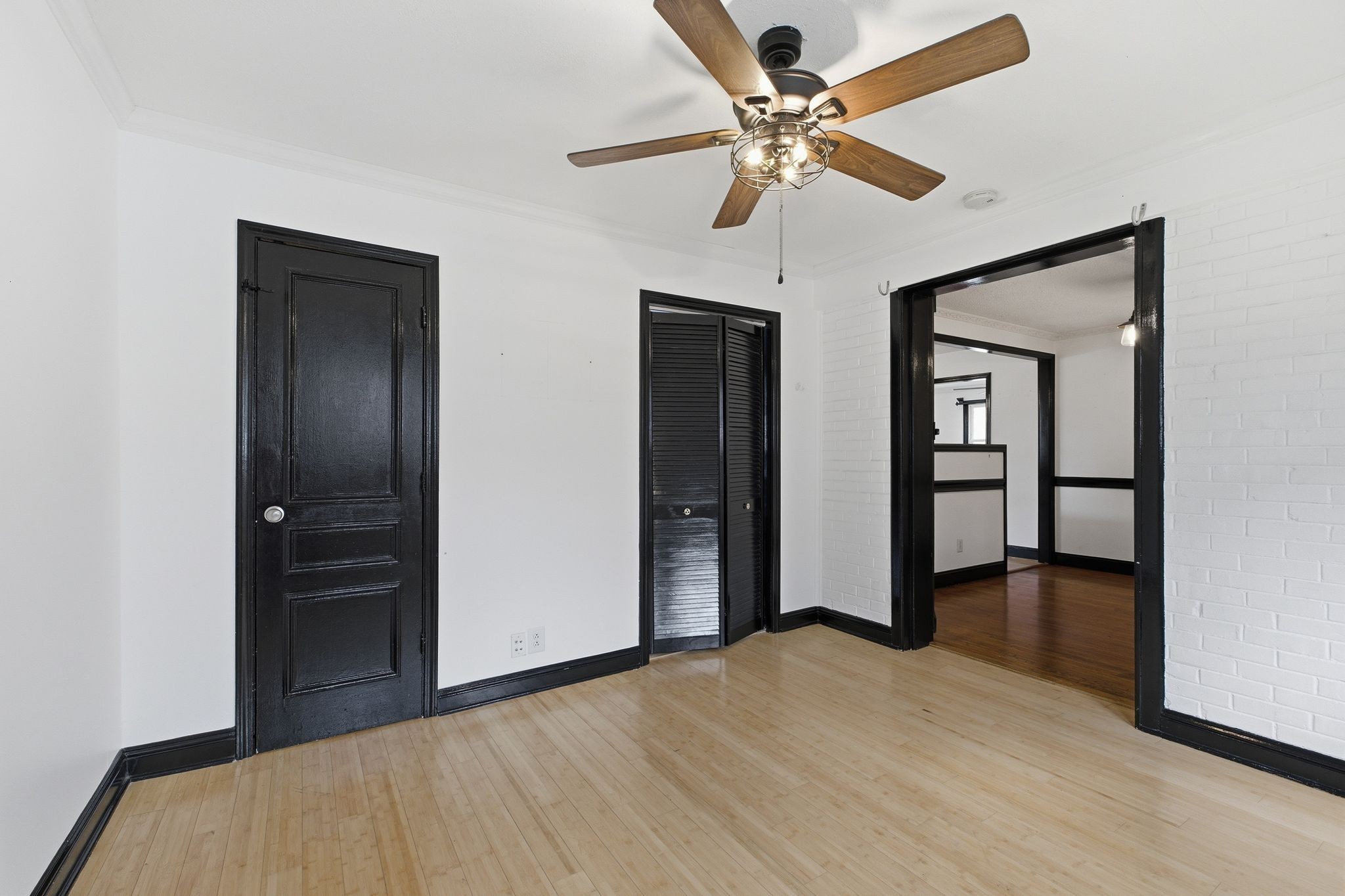 952 Colfax Drive