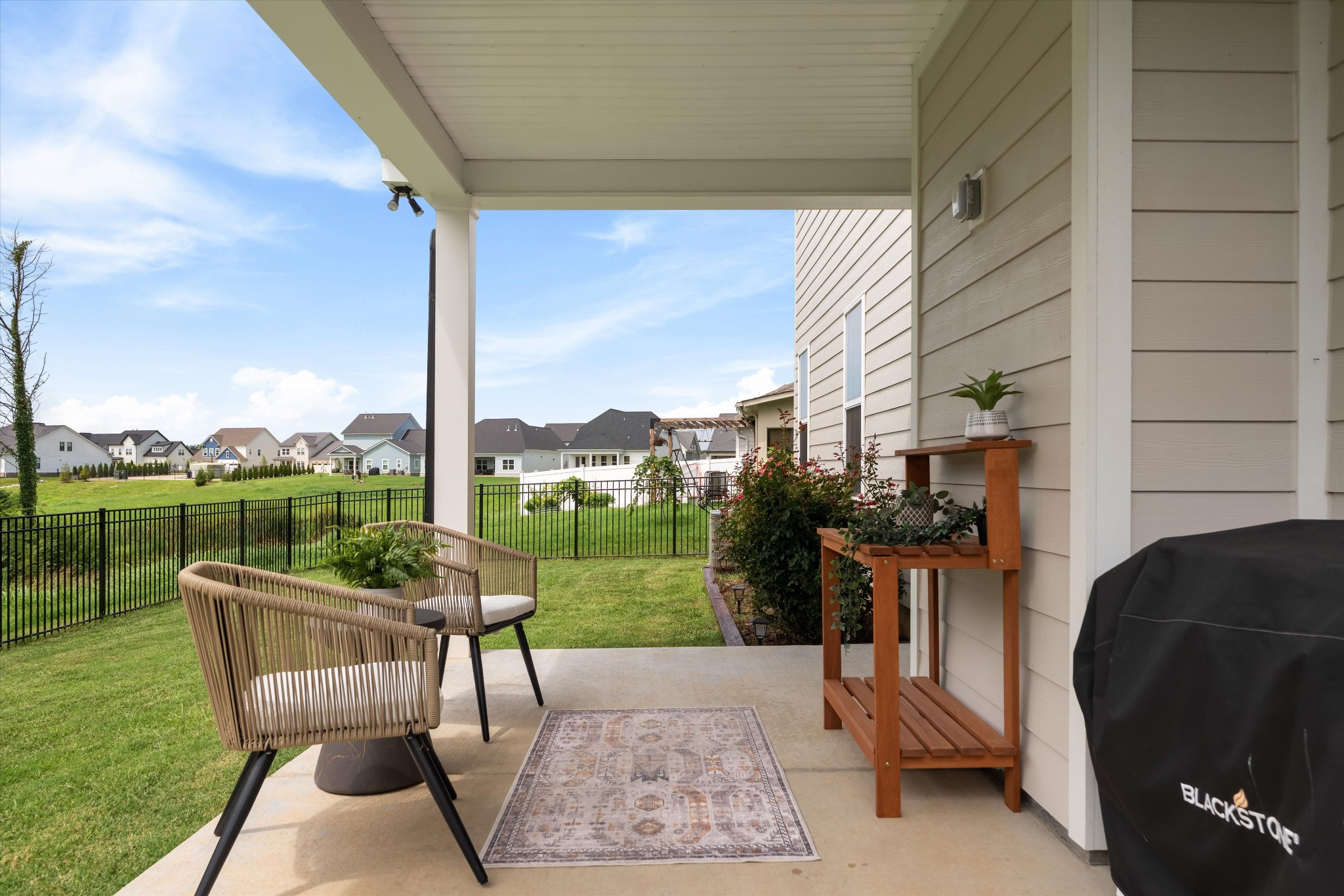 3124 Chatfield Dr