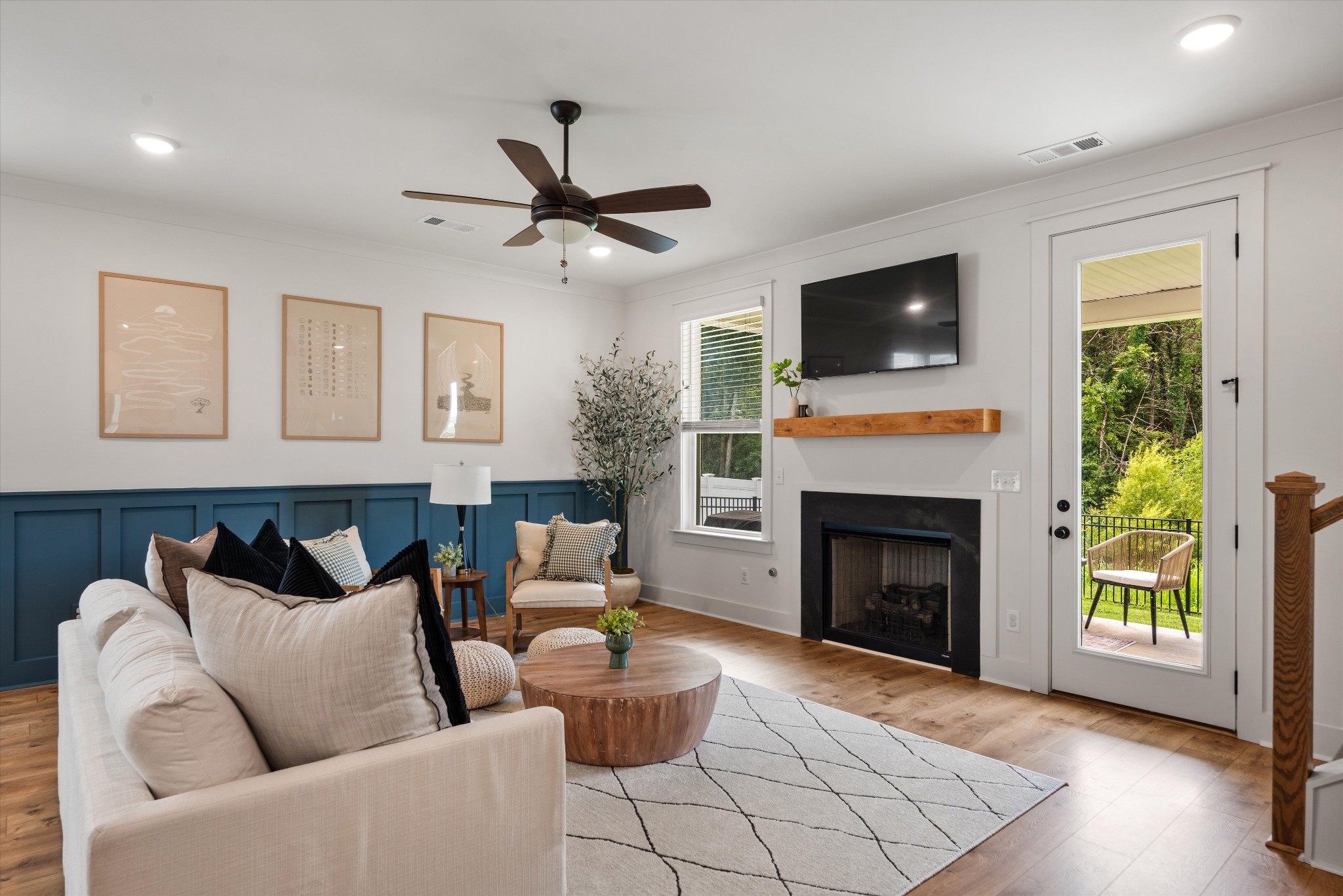 3124 Chatfield Dr