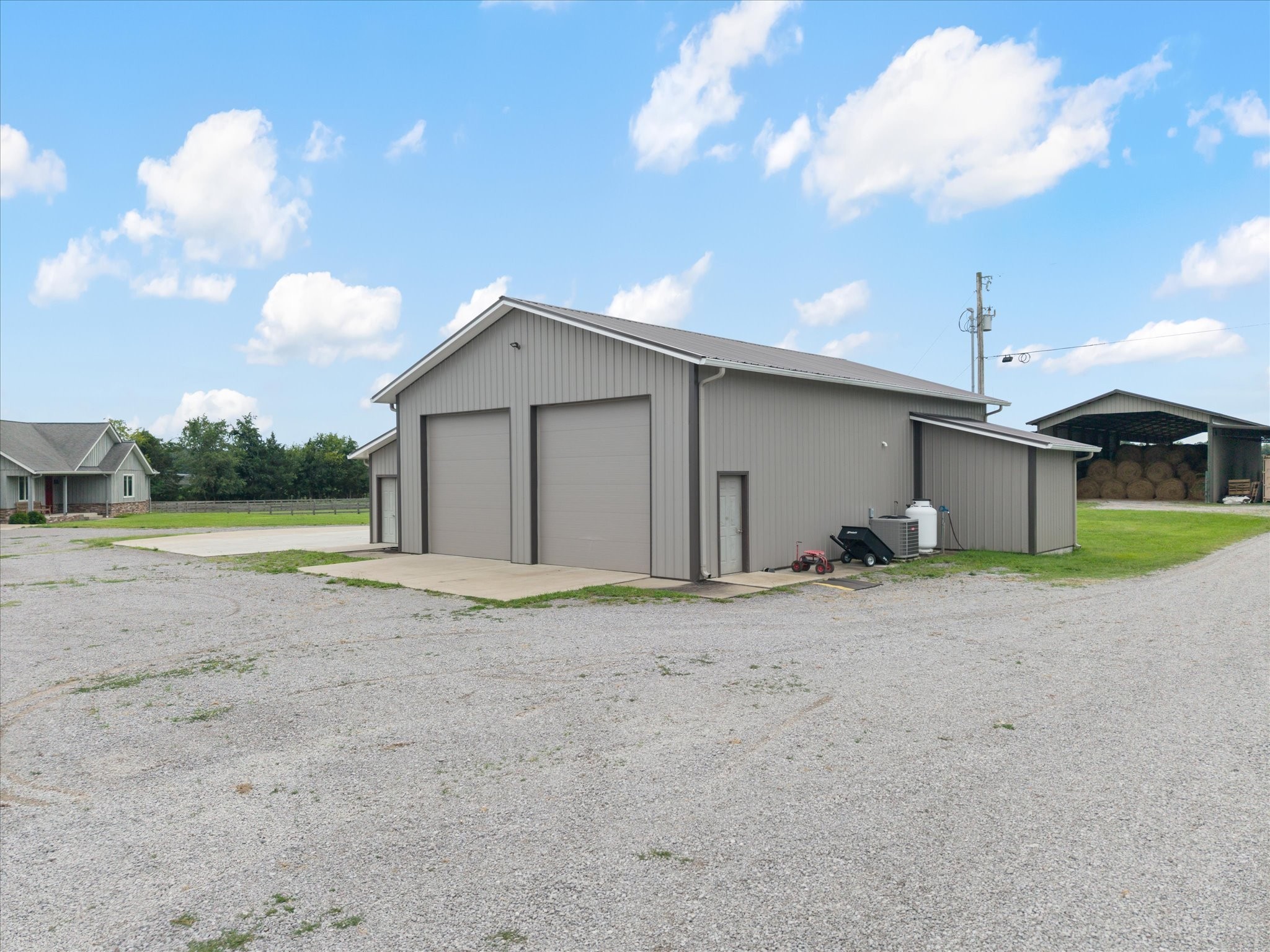 221 Eady Rd