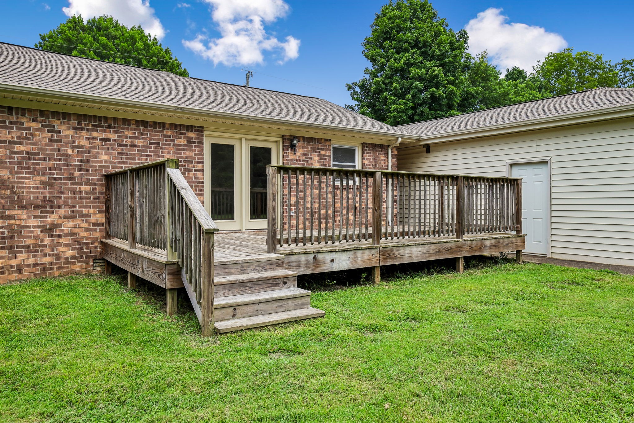 2724 Fawnwood Dr
