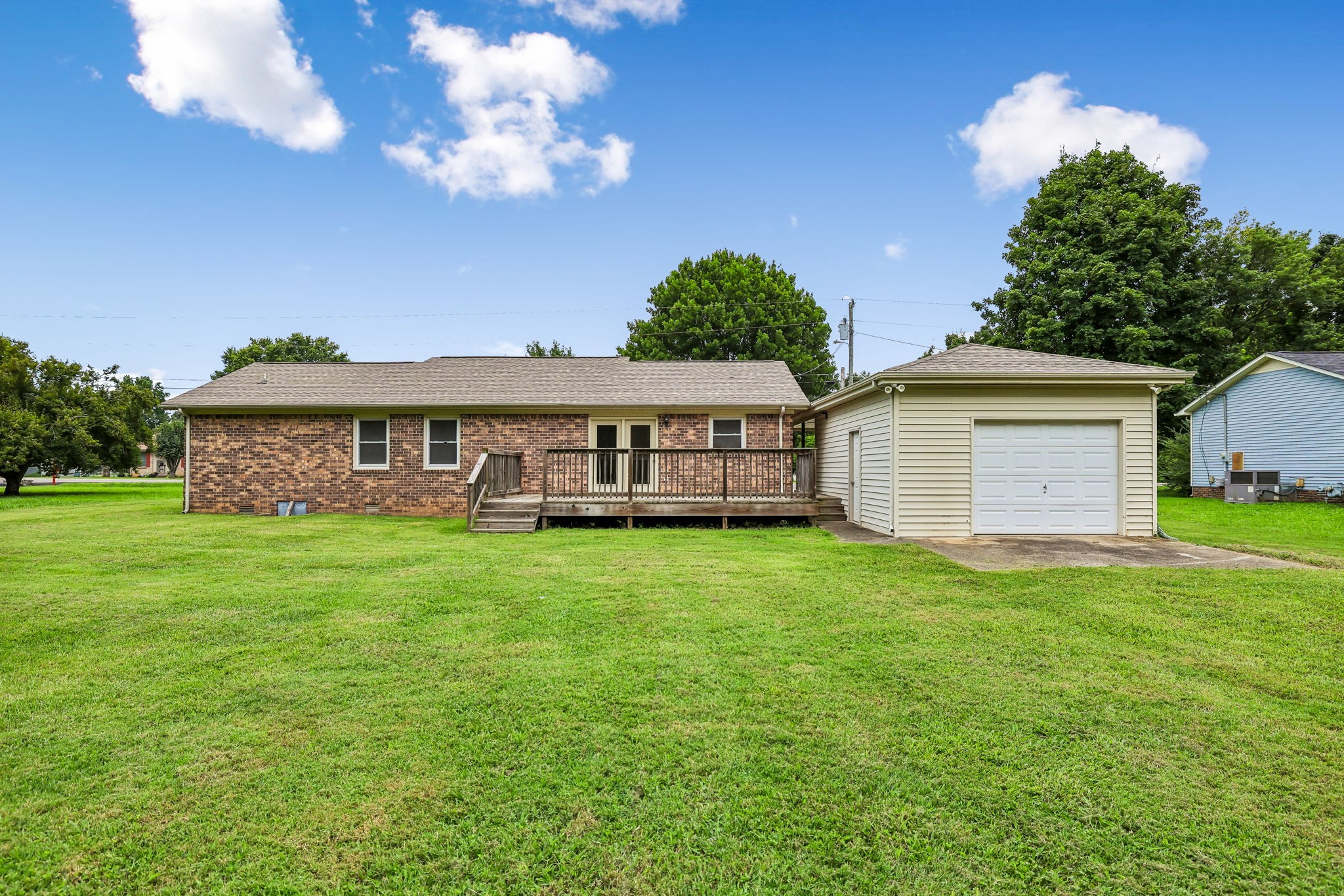2724 Fawnwood Dr