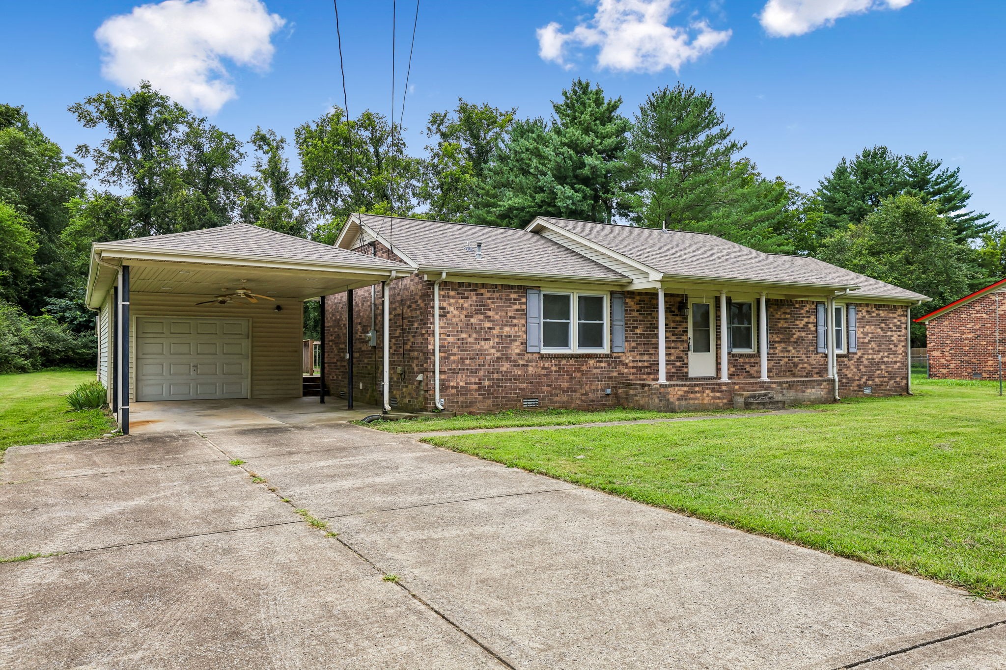 2724 Fawnwood Dr