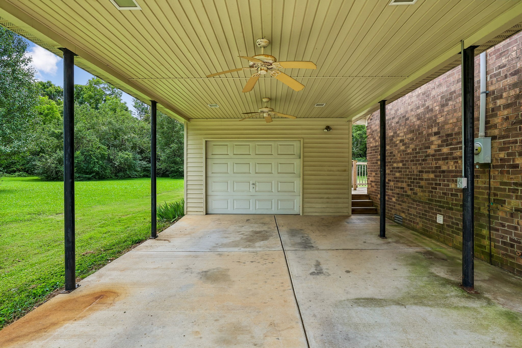 2724 Fawnwood Dr