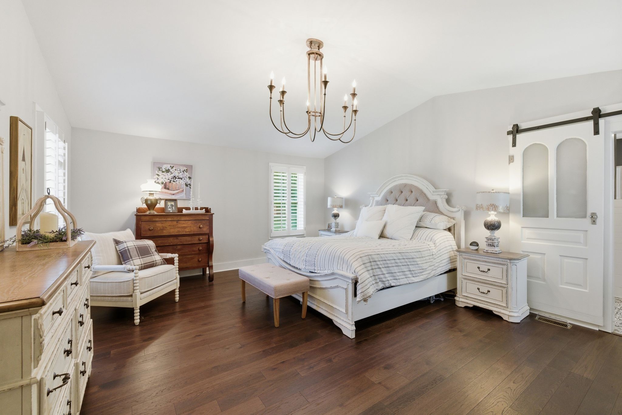 88 Riverbend Dr