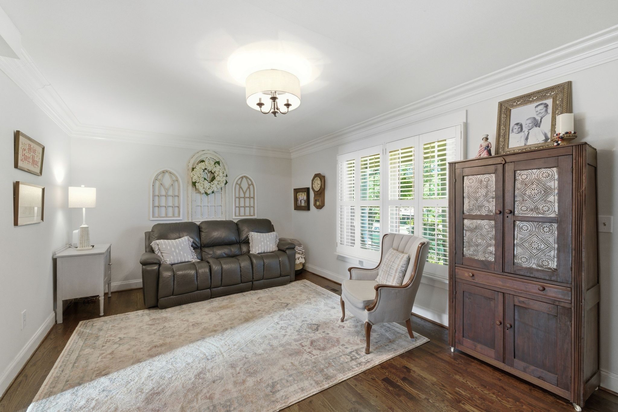88 Riverbend Dr