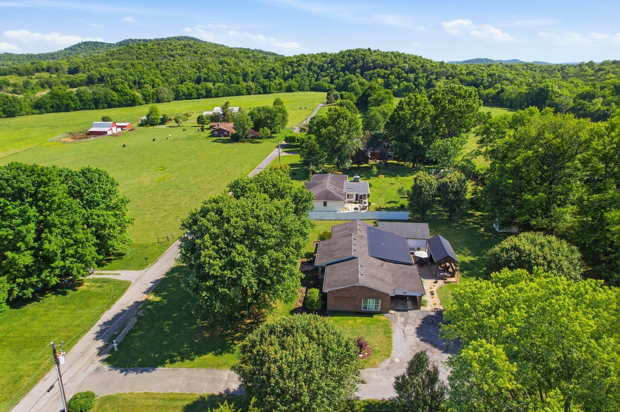 88 Riverbend Dr