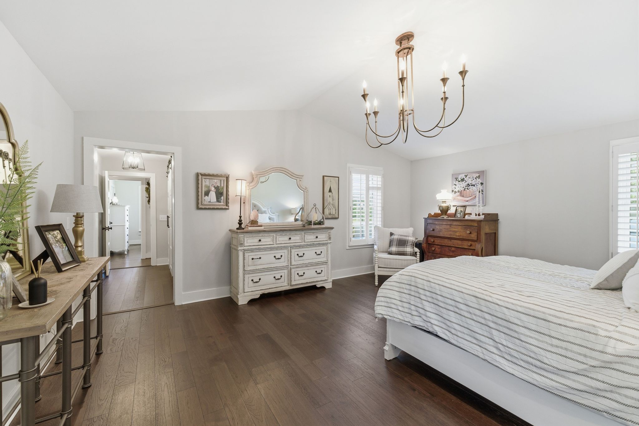 88 Riverbend Dr