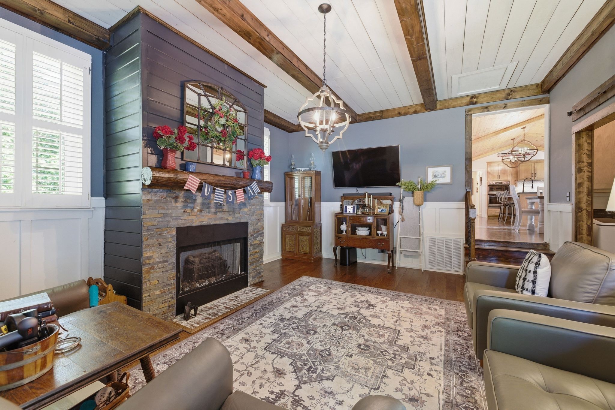 88 Riverbend Dr