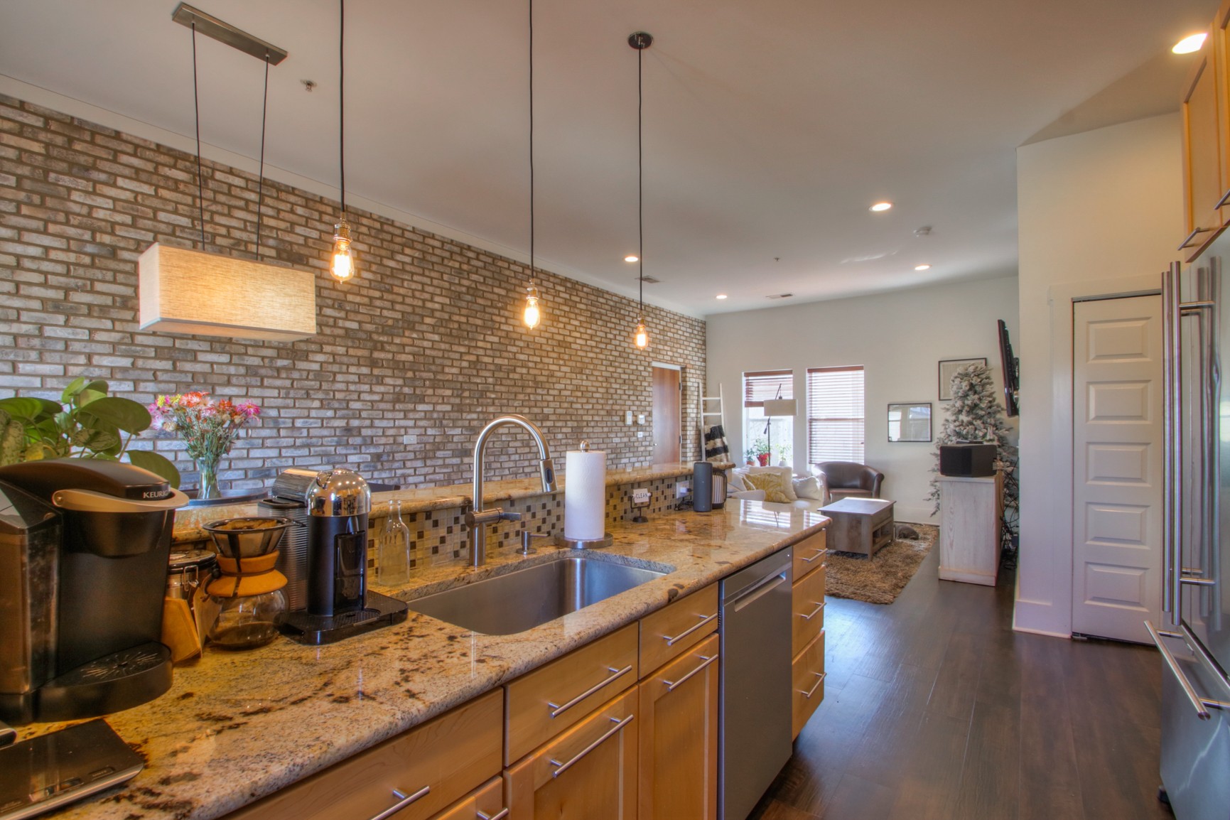 3204 Long Blvd Unit: 302