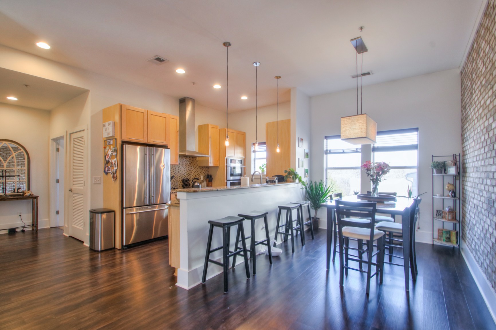 3204 Long Blvd Unit: 302
