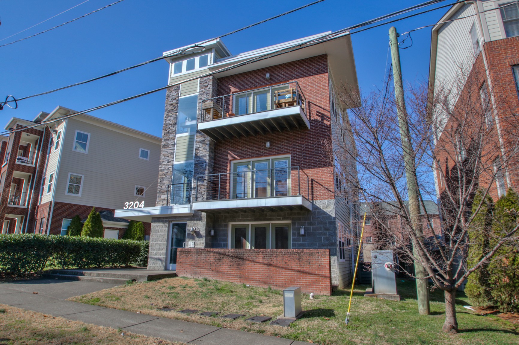 3204 Long Blvd Unit: 302