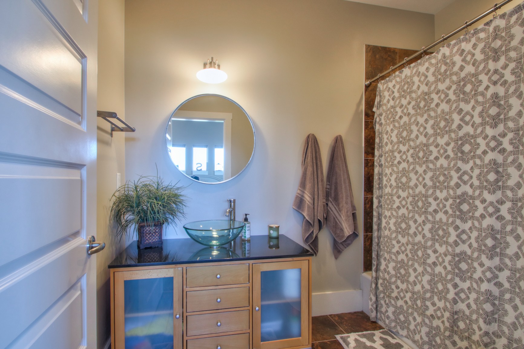 3204 Long Blvd Unit: 302
