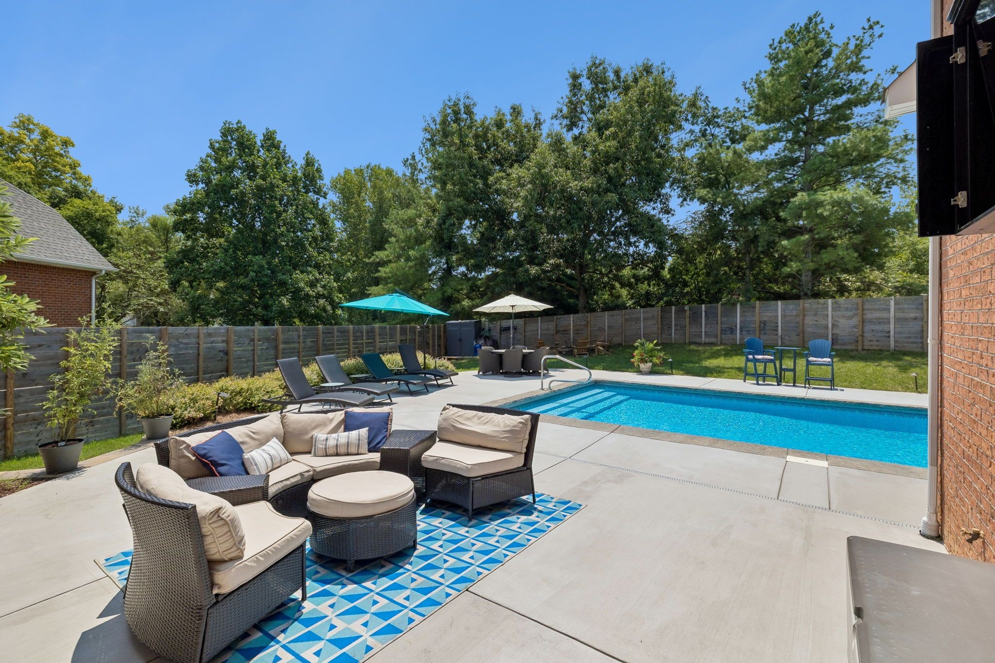 505 Falkirk Ct