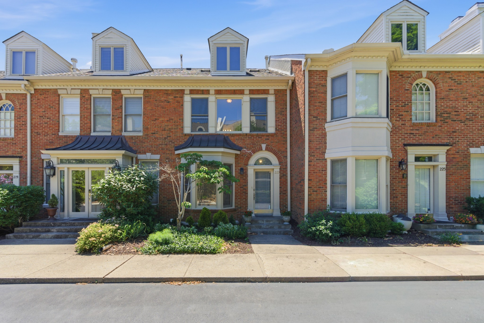 223 Cheswick Ct