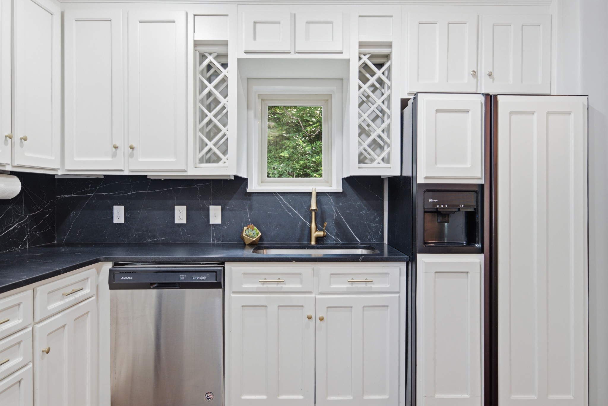 254 Summit Ridge Dr