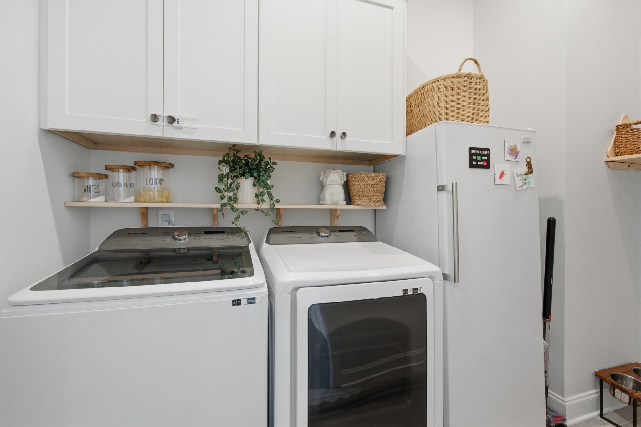 2085 Hollydale Aly
