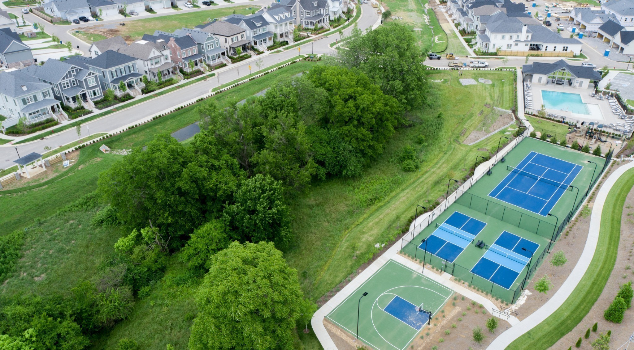 2085 Hollydale Aly