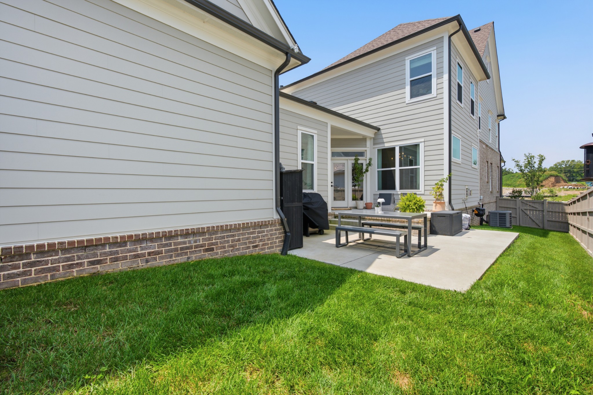 2085 Hollydale Aly