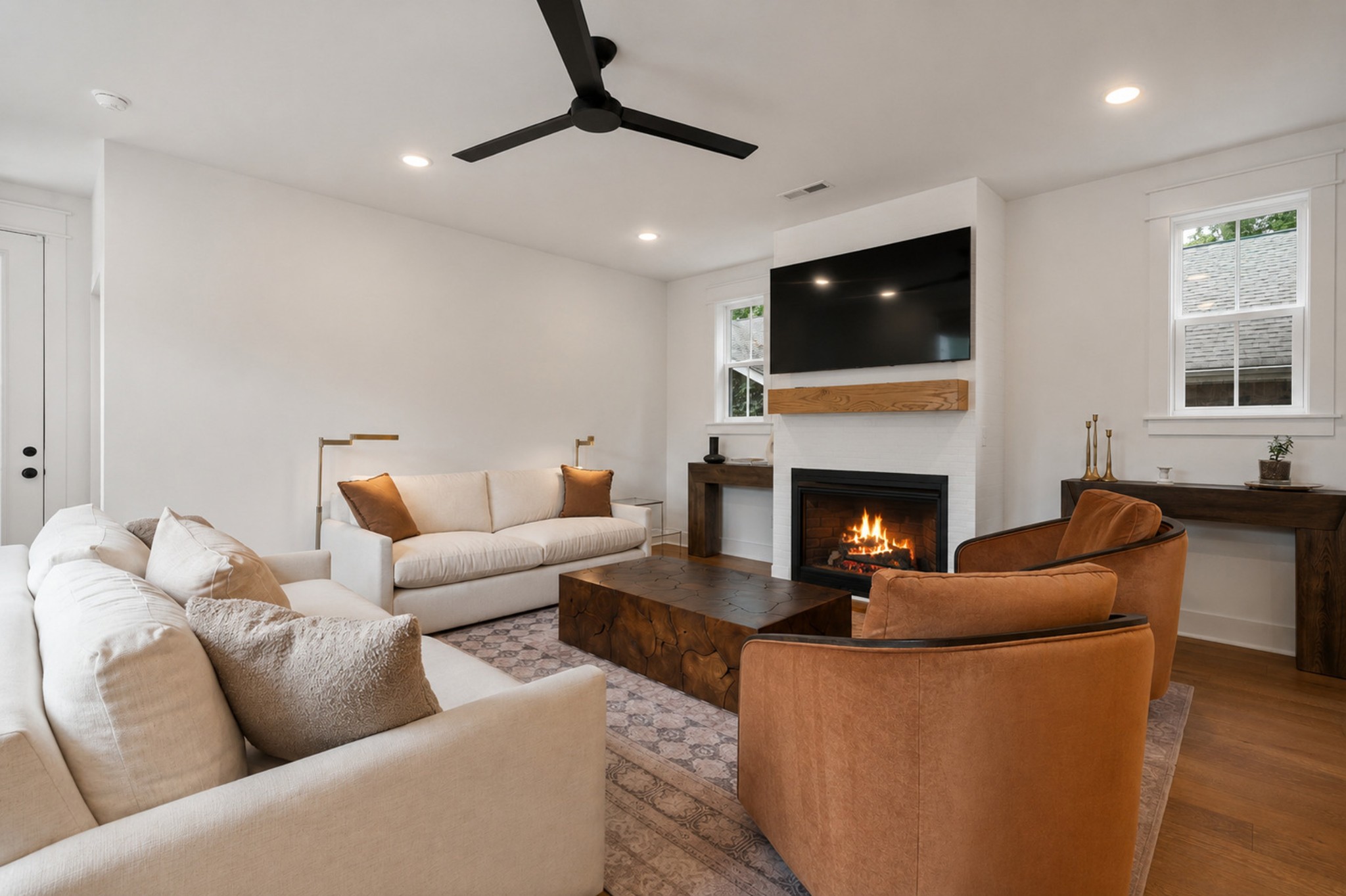 323 Whitsett Rd