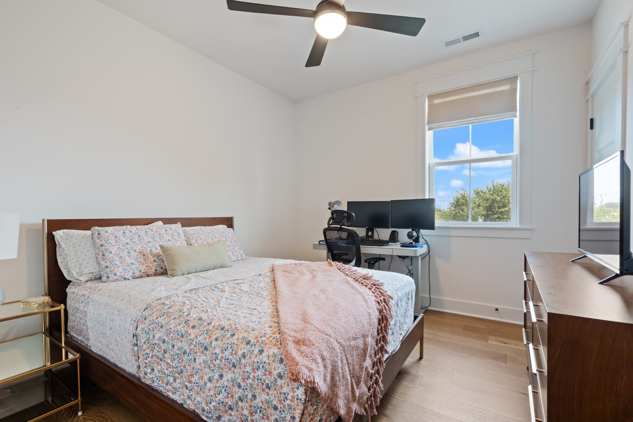 323 Whitsett Rd