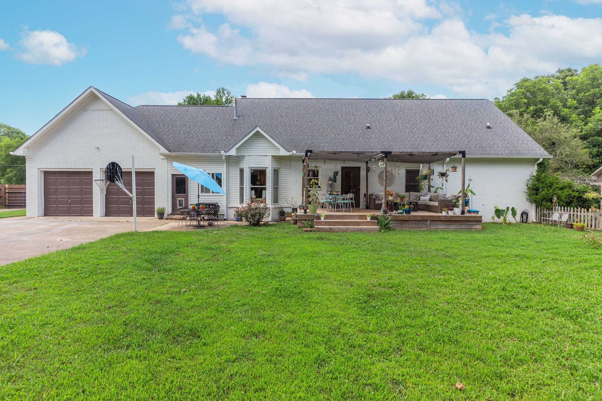 1181 Allen Rd