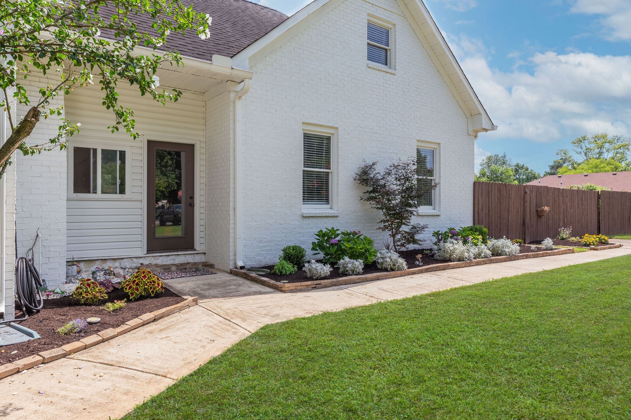 1181 Allen Rd