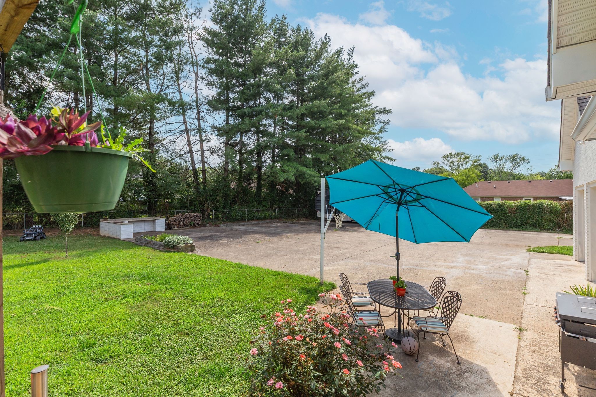 1181 Allen Rd