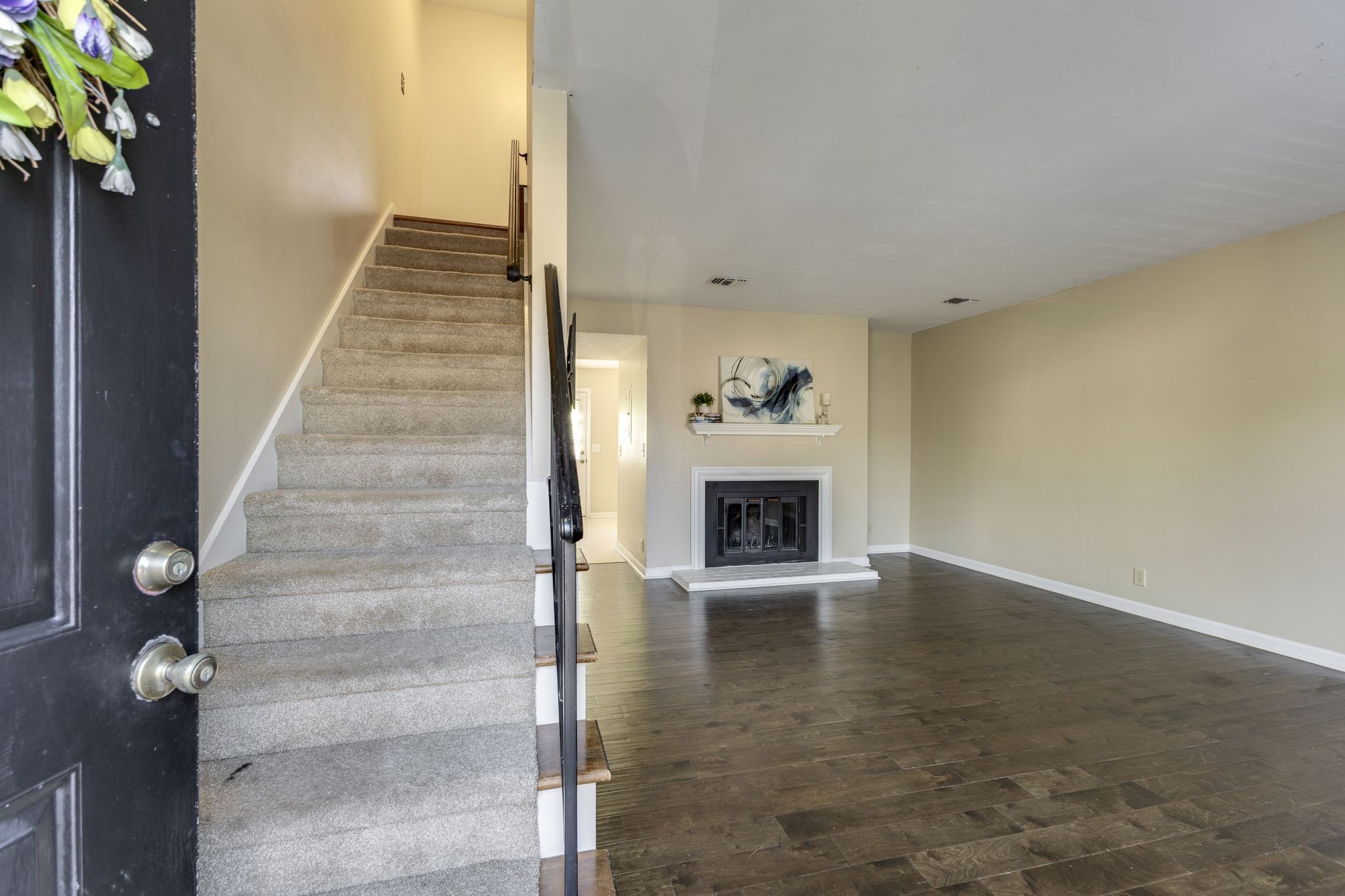 5768 Stone Brook Dr