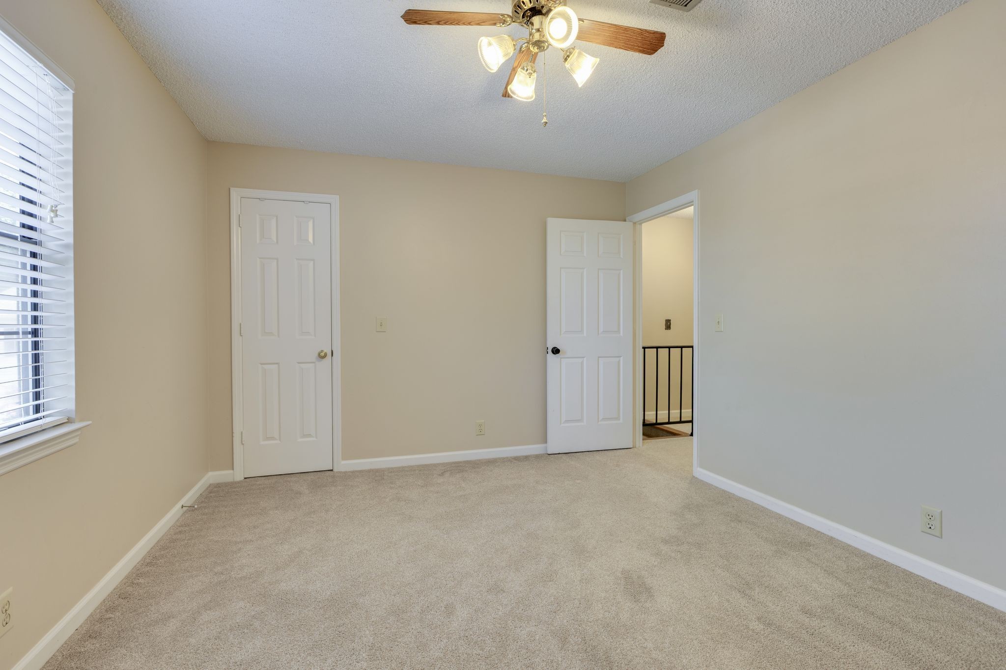 5768 Stone Brook Dr