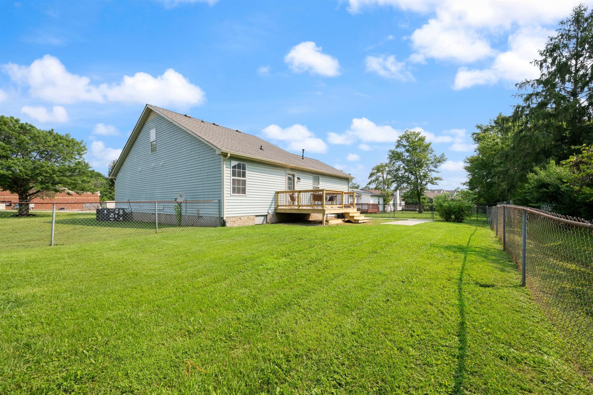 517 Noel Ln