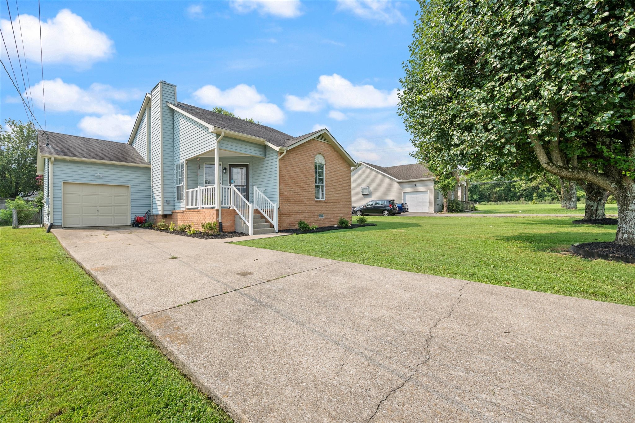 517 Noel Ln