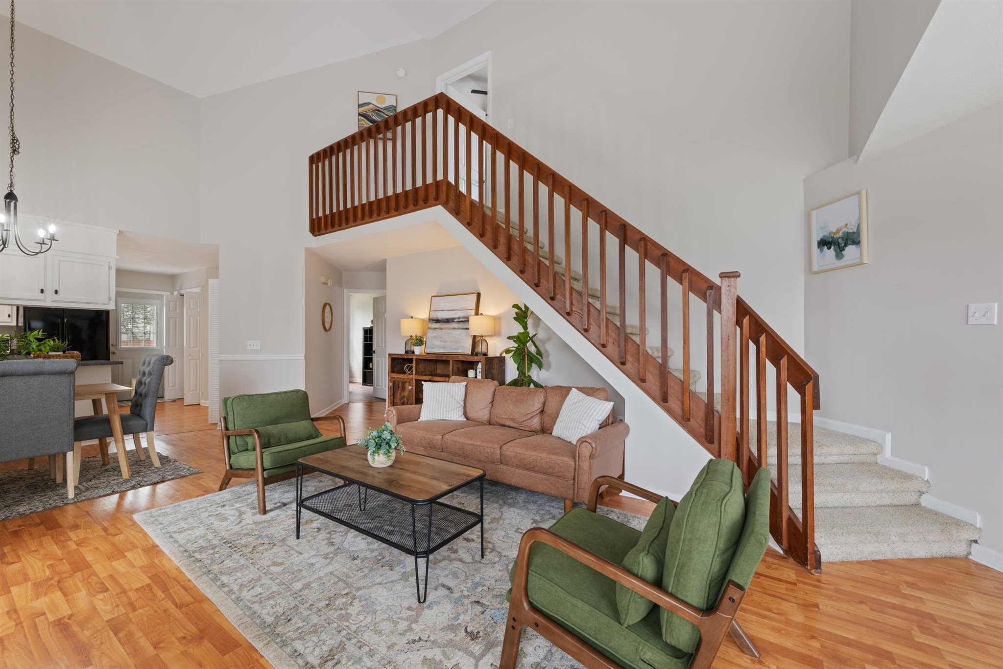 517 Noel Ln