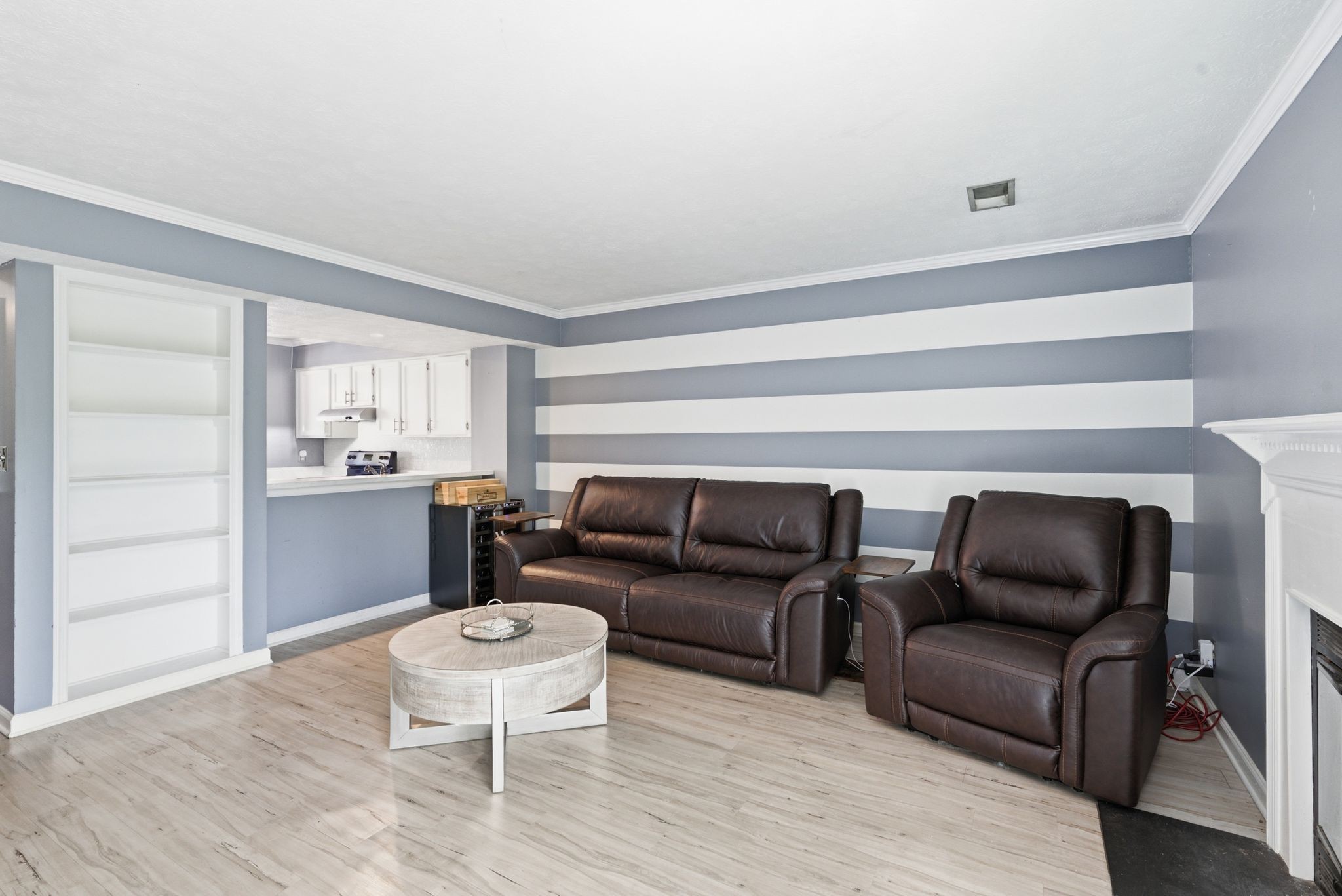 453 Claircrest Dr