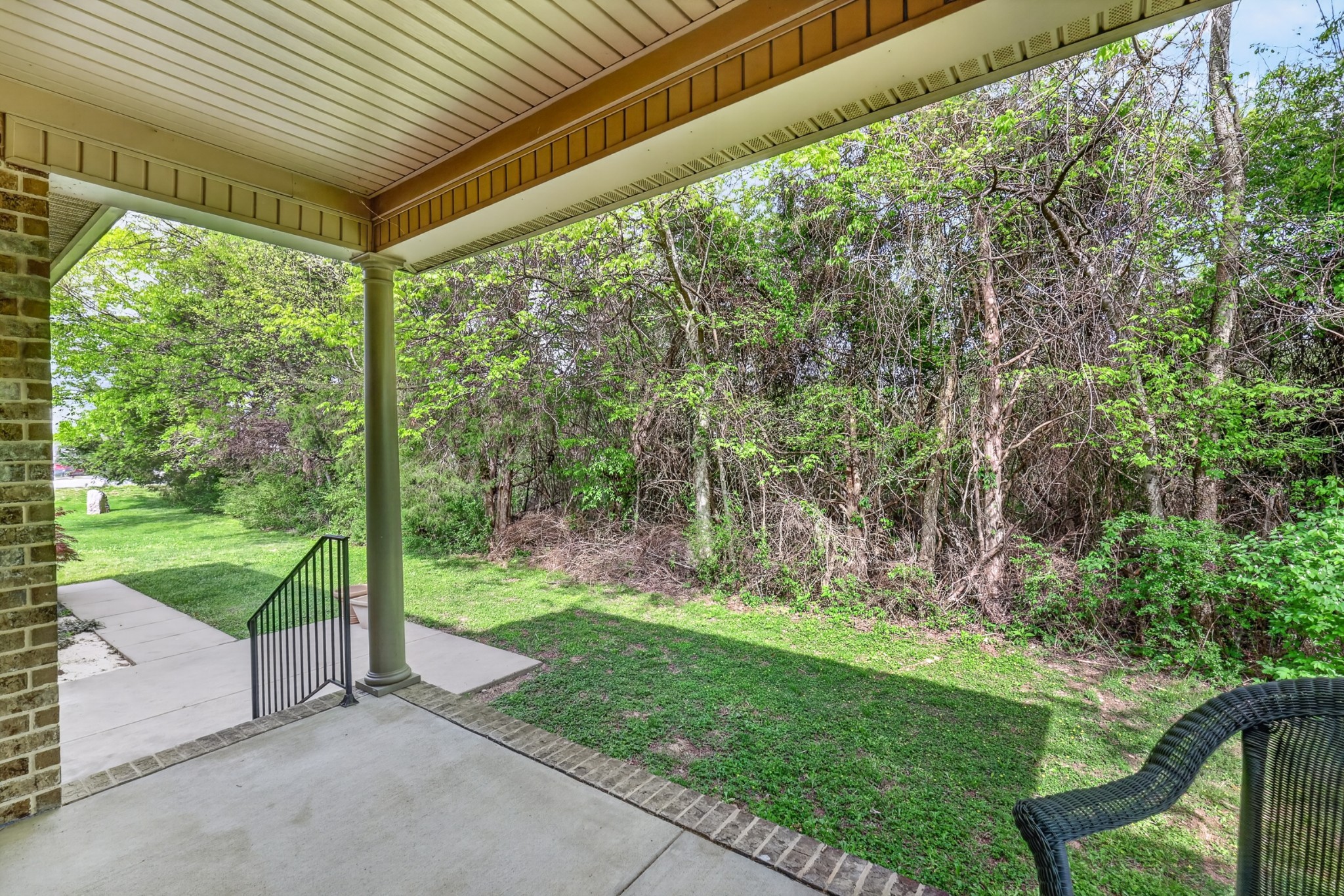111 Peters Ct