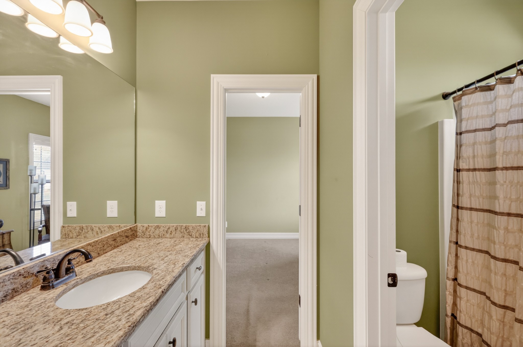 111 Peters Ct