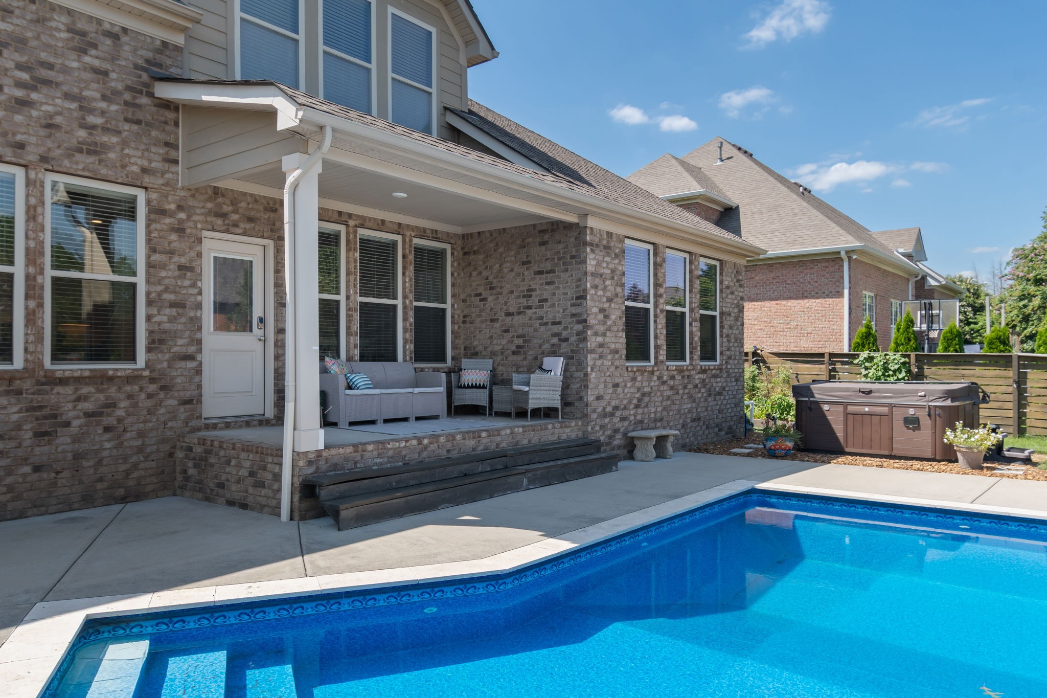 1023 Brixworth Dr