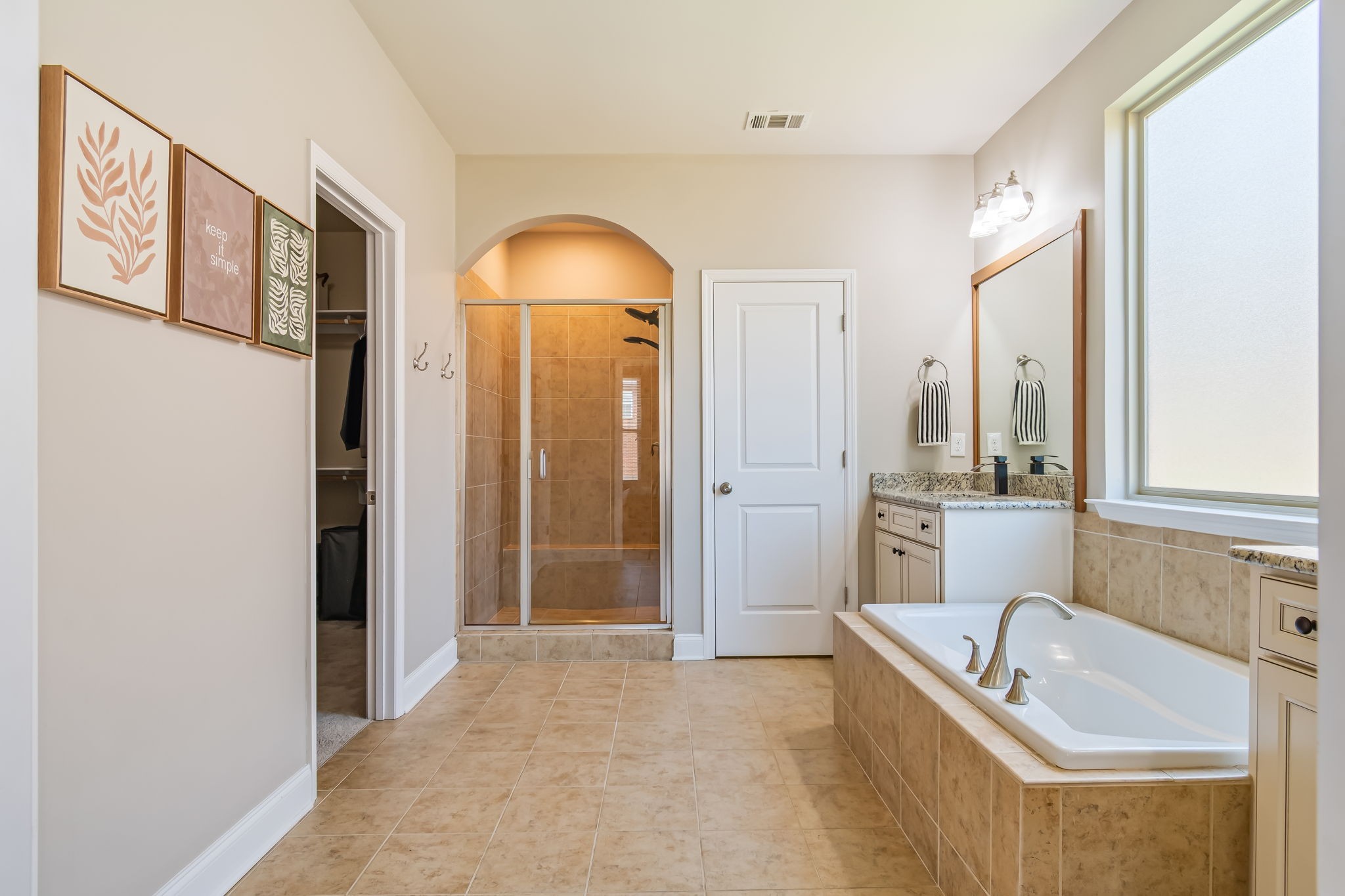 1023 Brixworth Dr