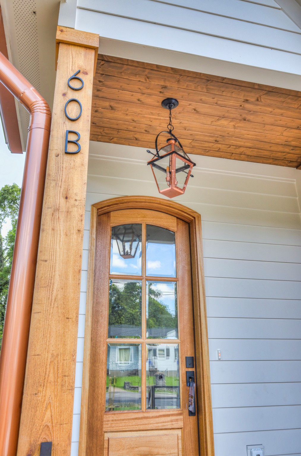 60B Creighton Ave Unit: B