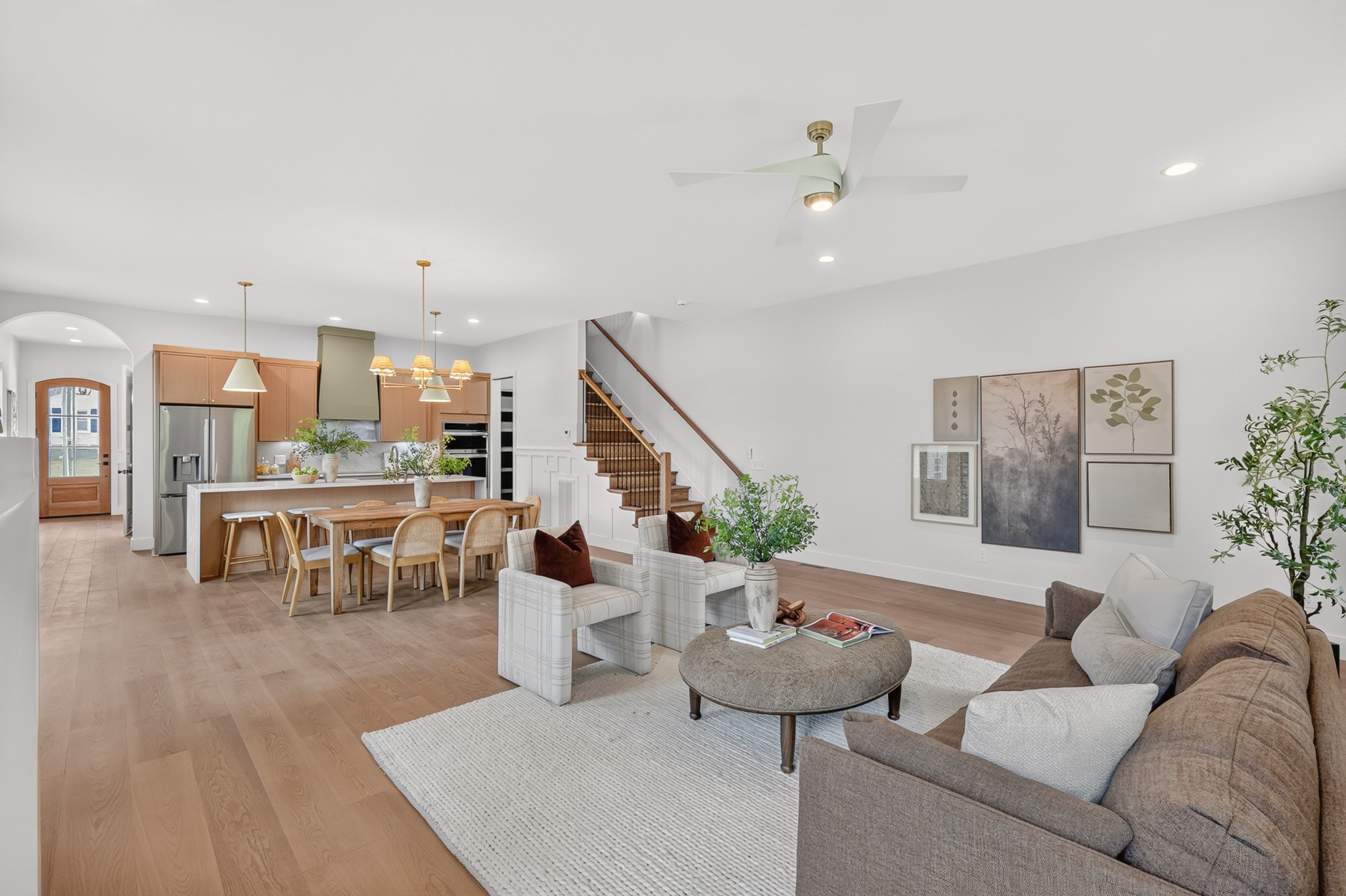 60B Creighton Ave Unit: B