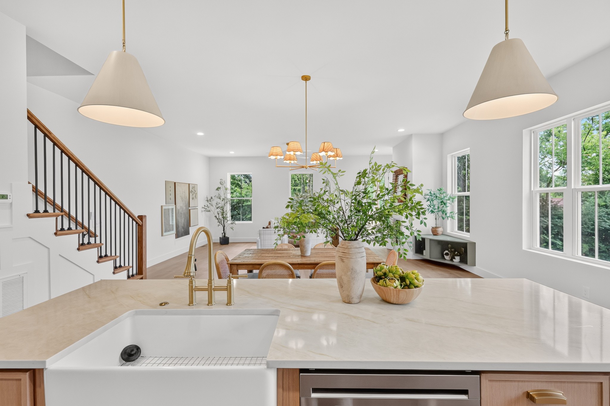 60B Creighton Ave Unit: B